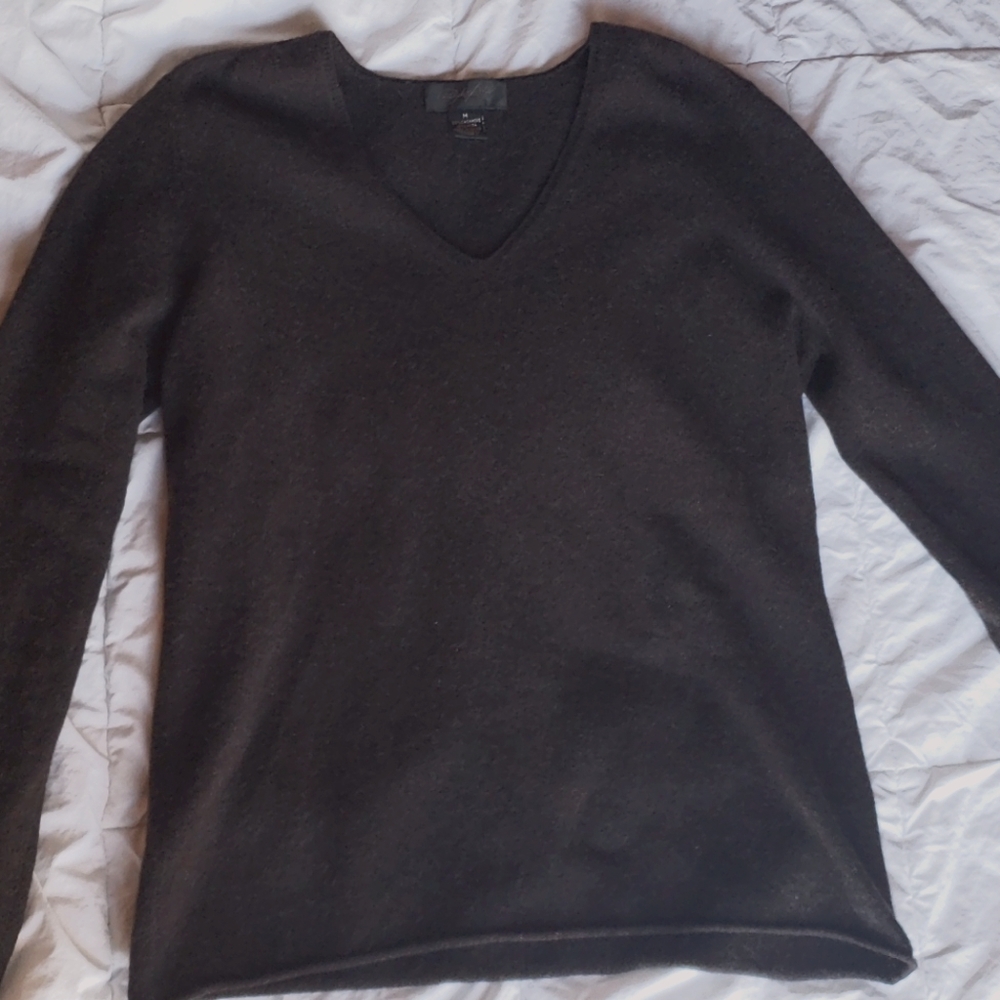 Christopher Fischer black cashmere sweater